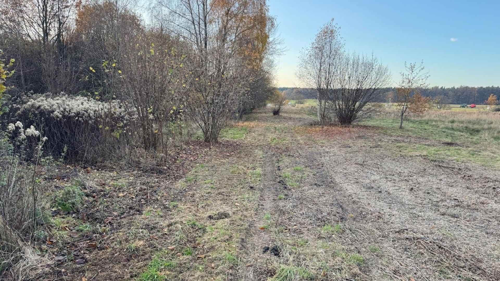 Działka na sprzedaż